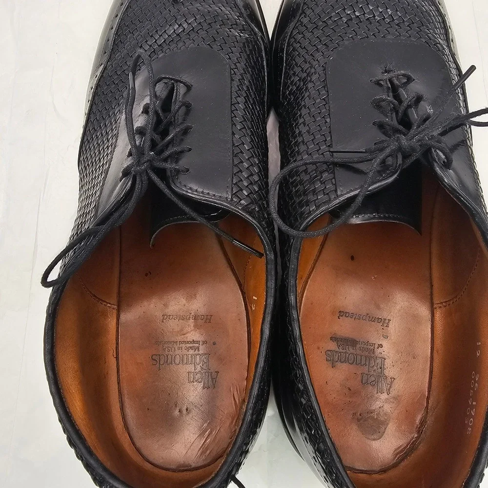 Allen Edmonds pre owned